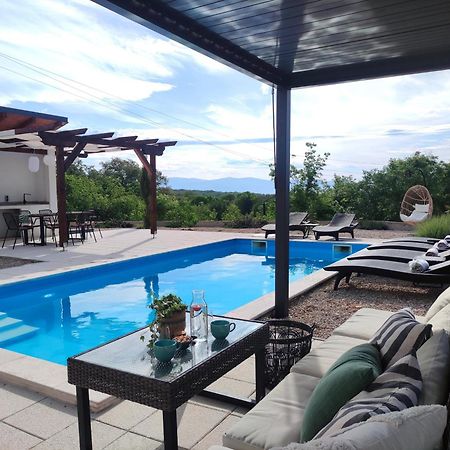 Lazy 8 Villa Garica Luaran gambar