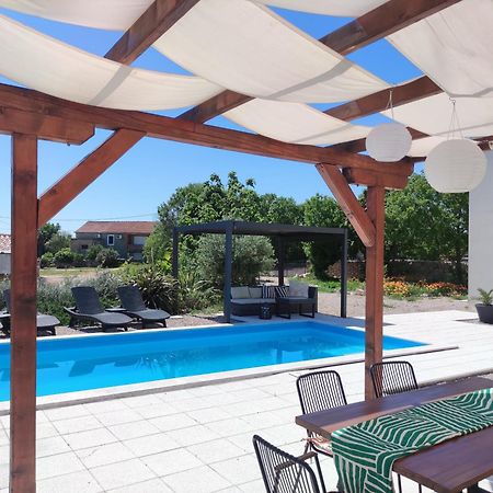 Lazy 8 Villa Garica Luaran gambar