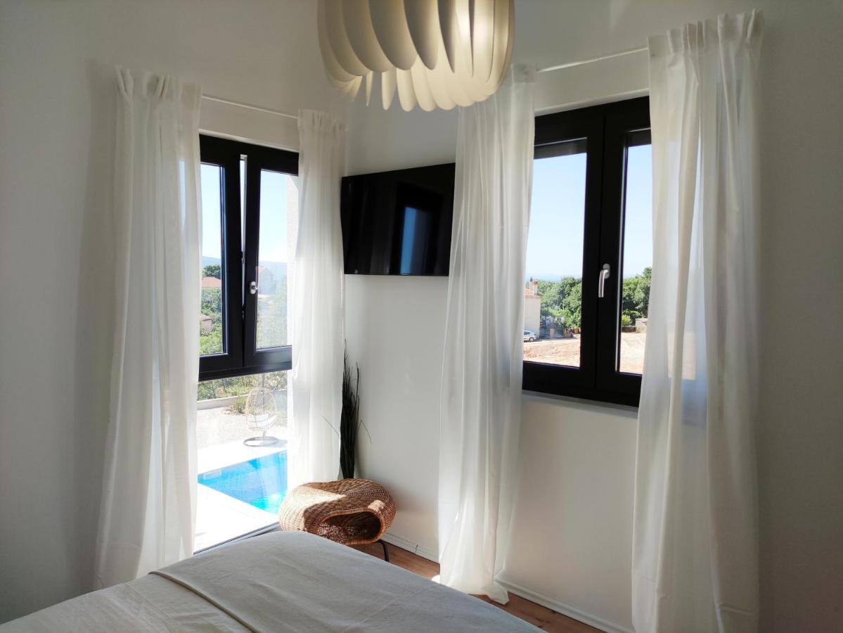 Lazy 8 Villa Garica Luaran gambar