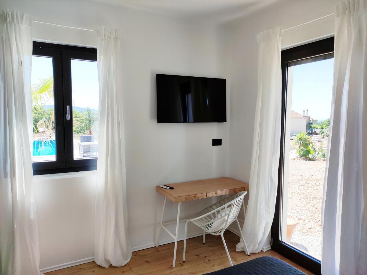 Lazy 8 Villa Garica Luaran gambar