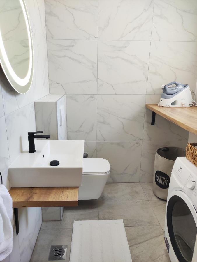 Lazy 8 Villa Garica Luaran gambar