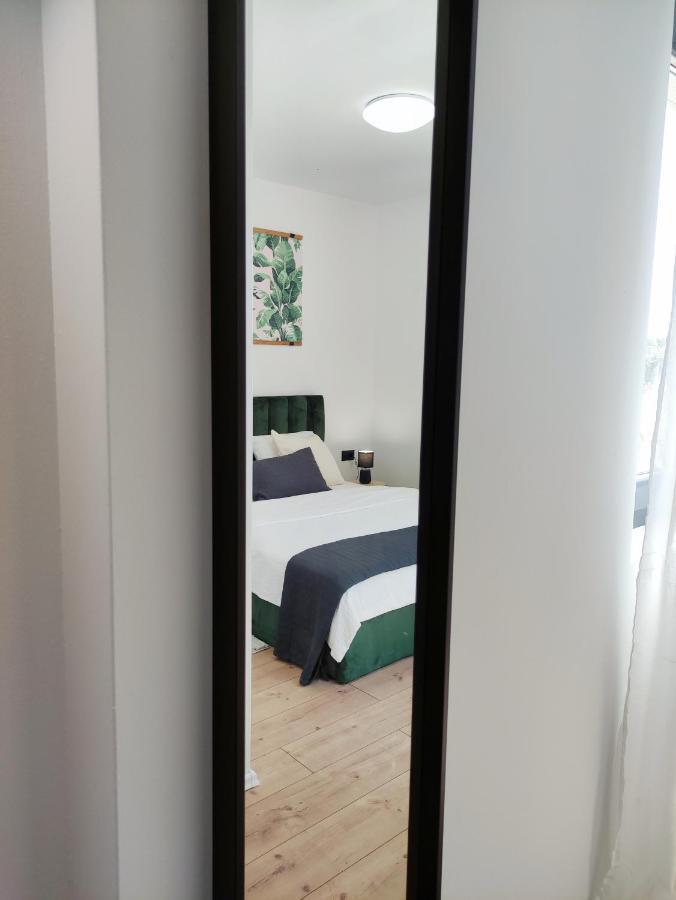 Lazy 8 Villa Garica Luaran gambar